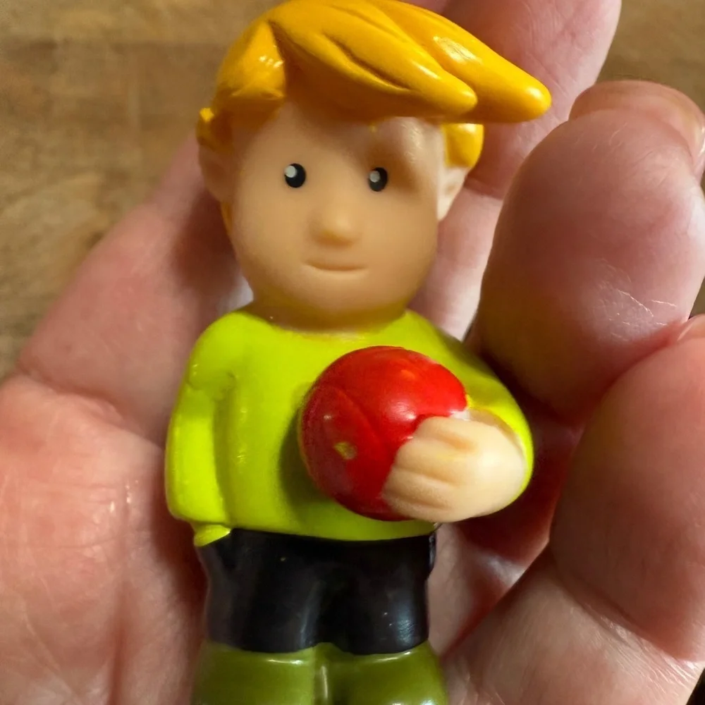 Battat Little People Colorful Kids Toy Figure Set